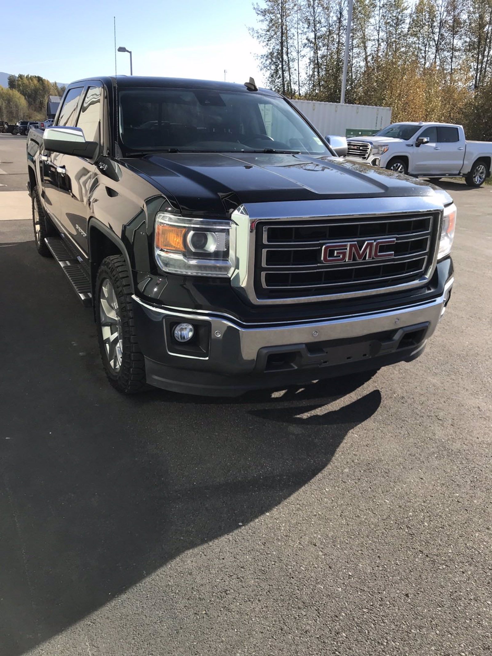 Pre-owned 2015 Gmc Sierra 1500 Slt Four Wheel Drive 4wd Crew Cab 143.5